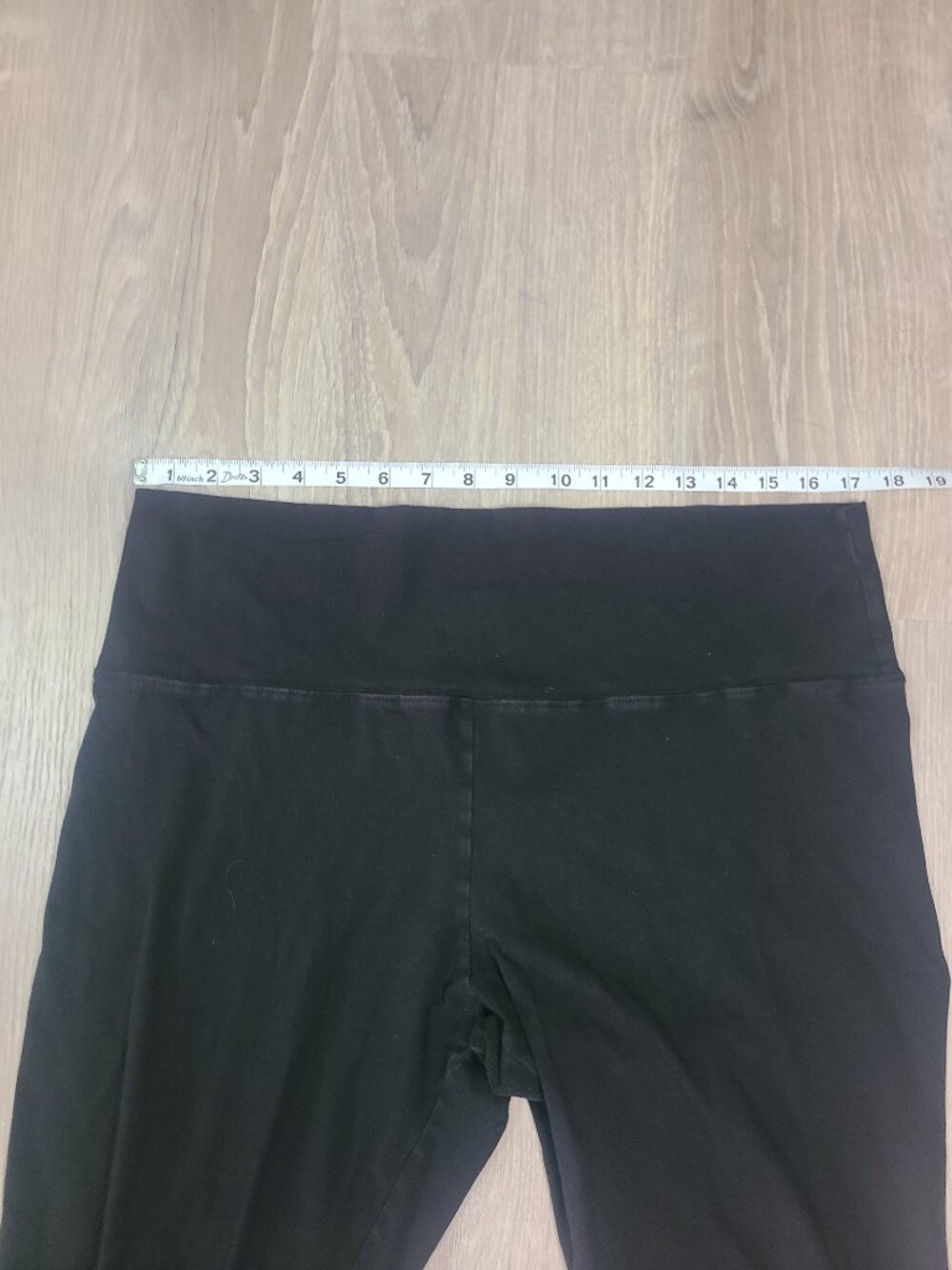 Aritzia Special Edition Heroes at Heart High Rise Leggings Black - Size XXL - Picture 3 of 9